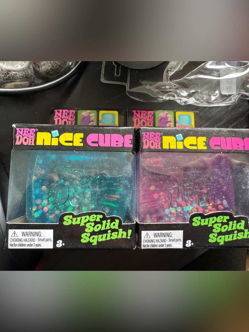 Needoh glitter nice cube